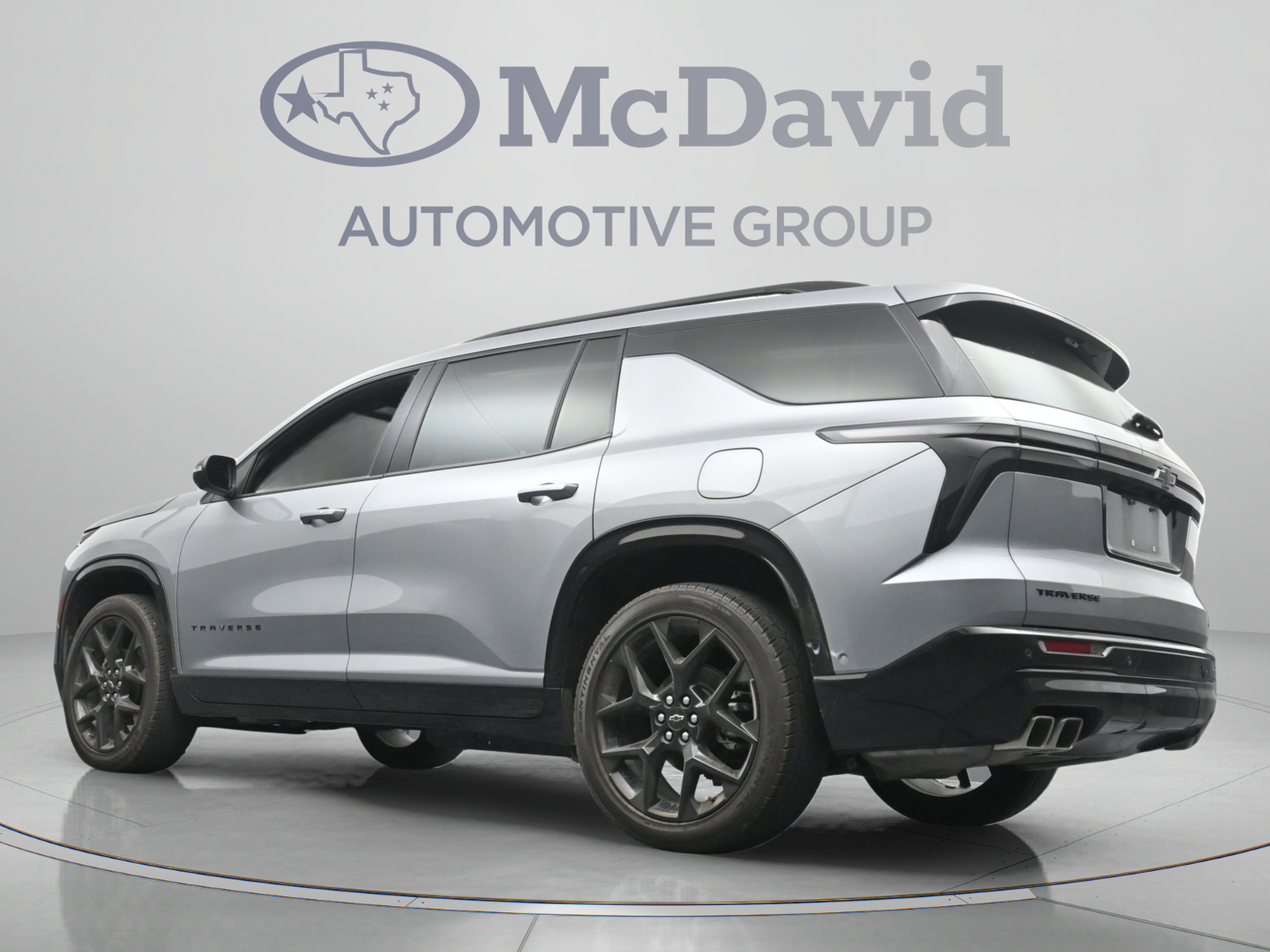 Used 2024 Chevrolet Traverse RS FWD image 30