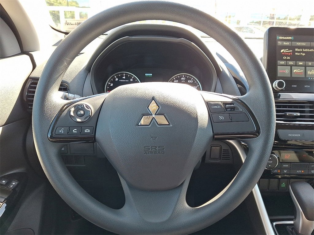 New 2025 Mitsubishi Eclipse Cross LE image 10