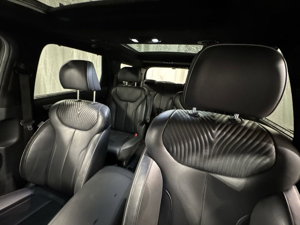 Used 2024 Hyundai Palisade Calligraphy image 30