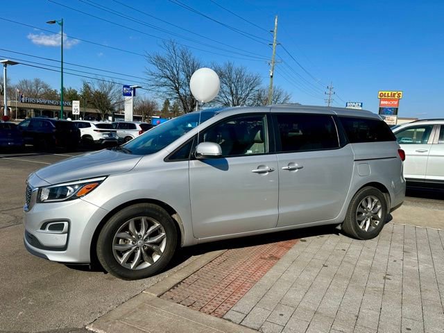 Used 2020 Kia Sedona EX image 3
