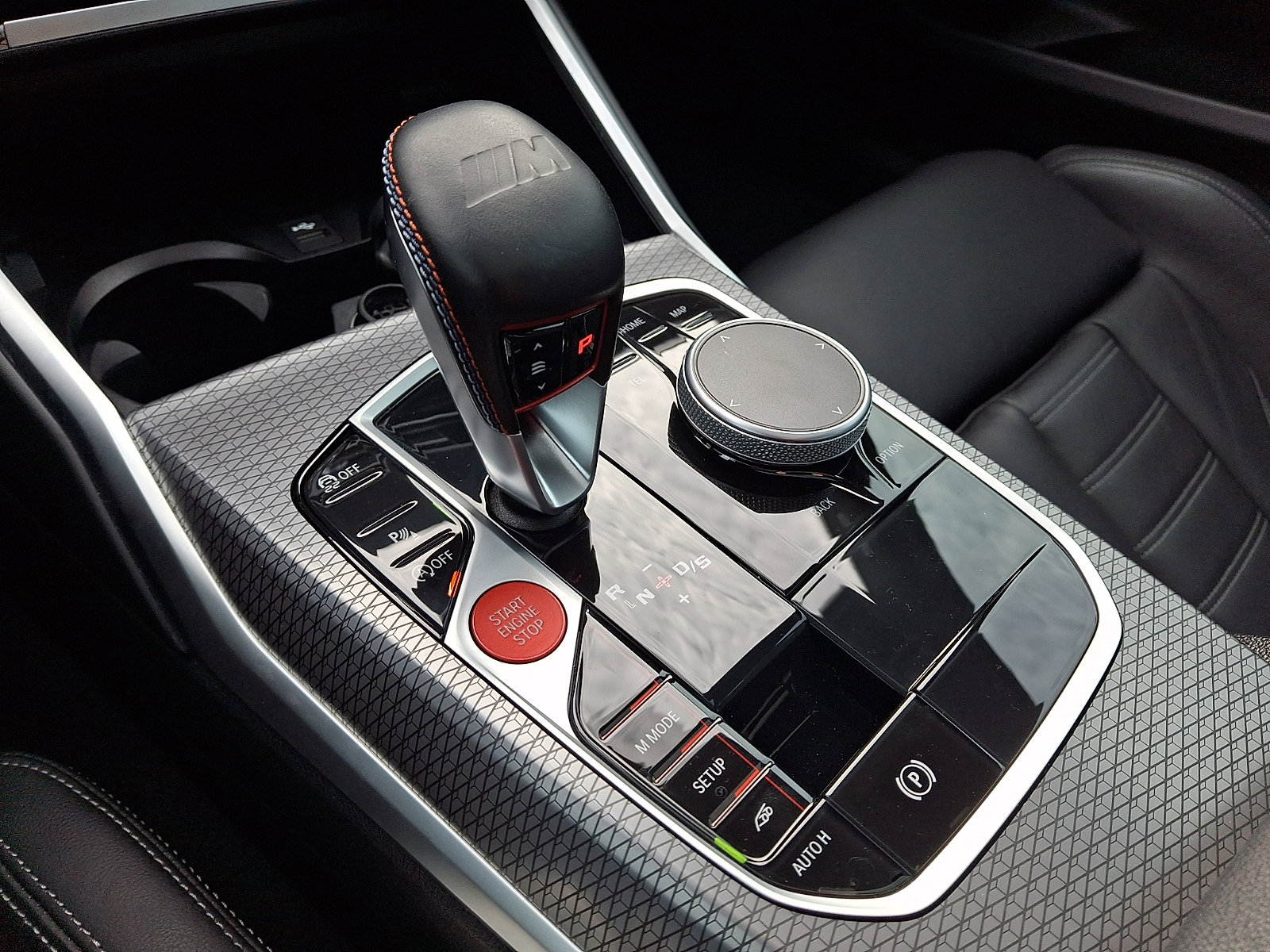 Used 2024 BMW M2 w/ Lighting Package image 22