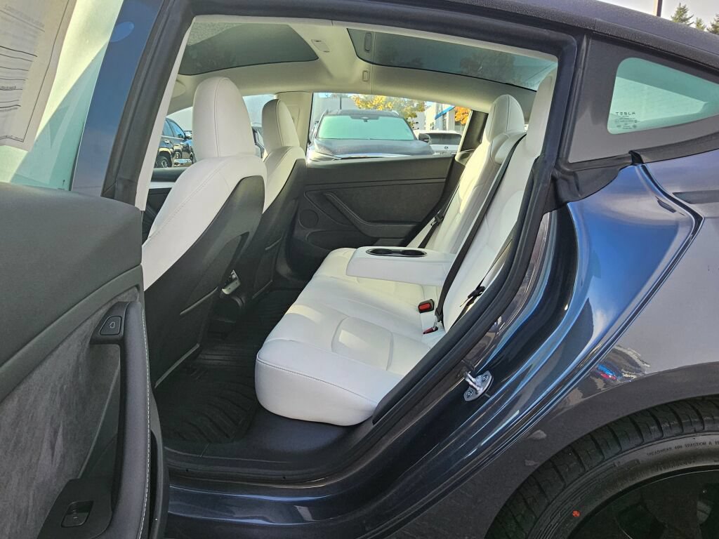 Used 2023 Tesla Model 3 Long Range AWD/4WD image 19
