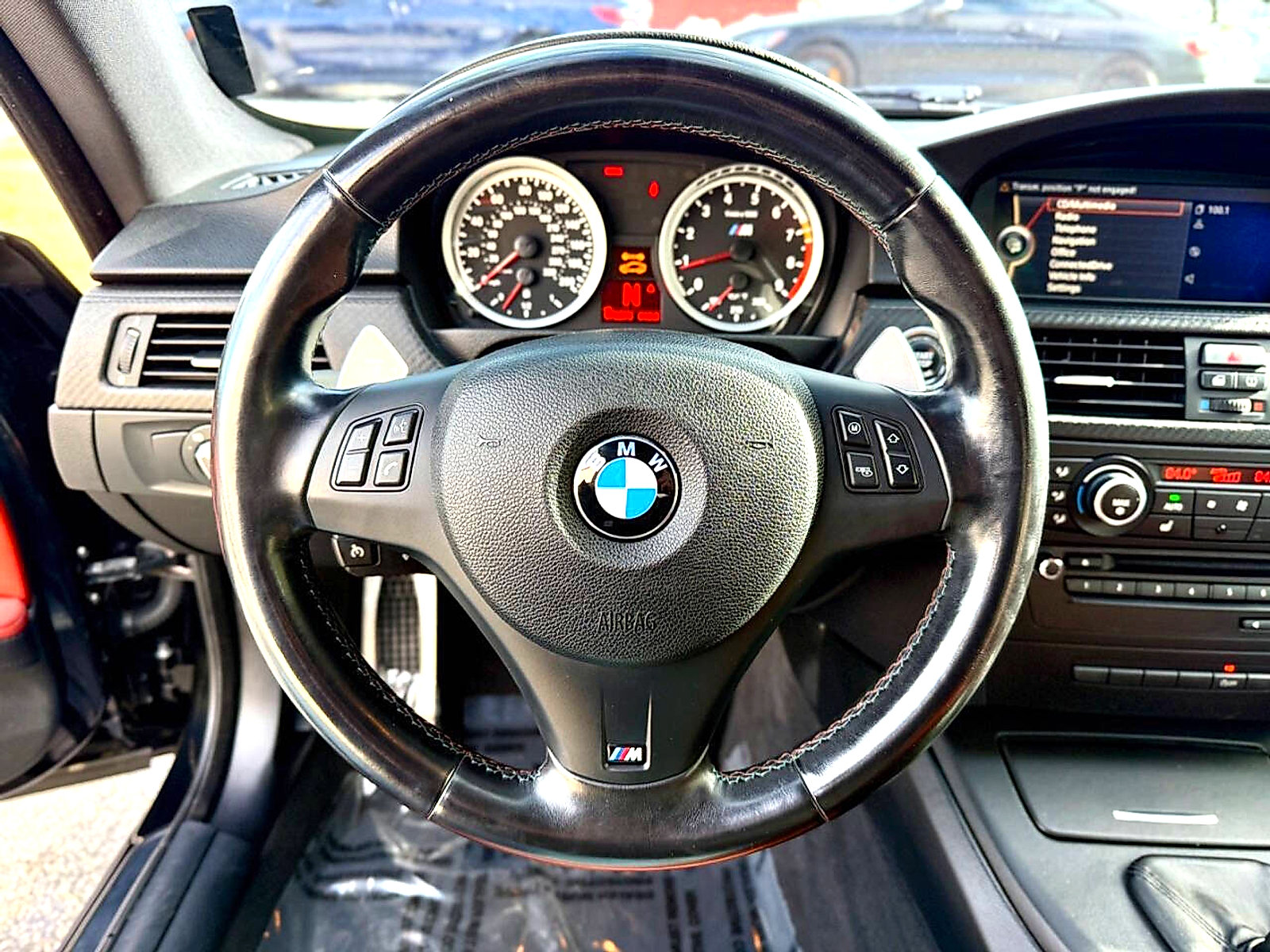 Used 2011 BMW M3 Coupe w/ Convenience Pkg image 32