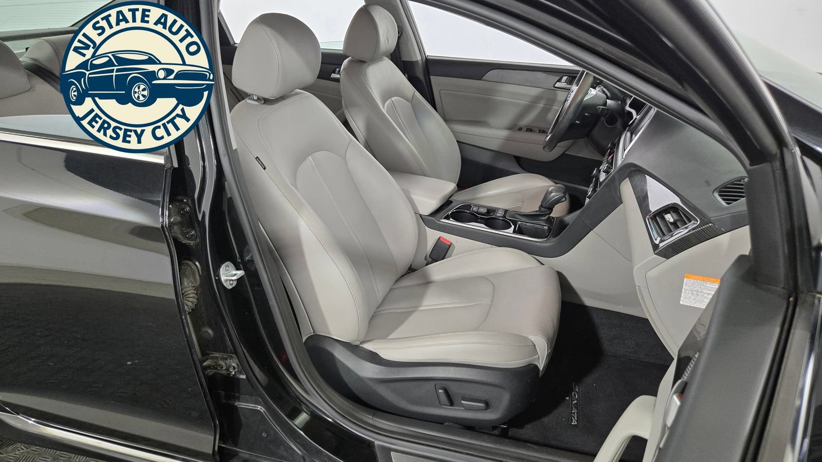 Used 2019 Hyundai Sonata Limited FWD image 38