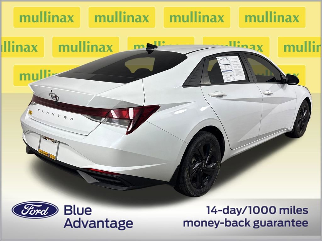 Used 2021 Hyundai Elantra SEL w/ Cargo Package FWD image 4