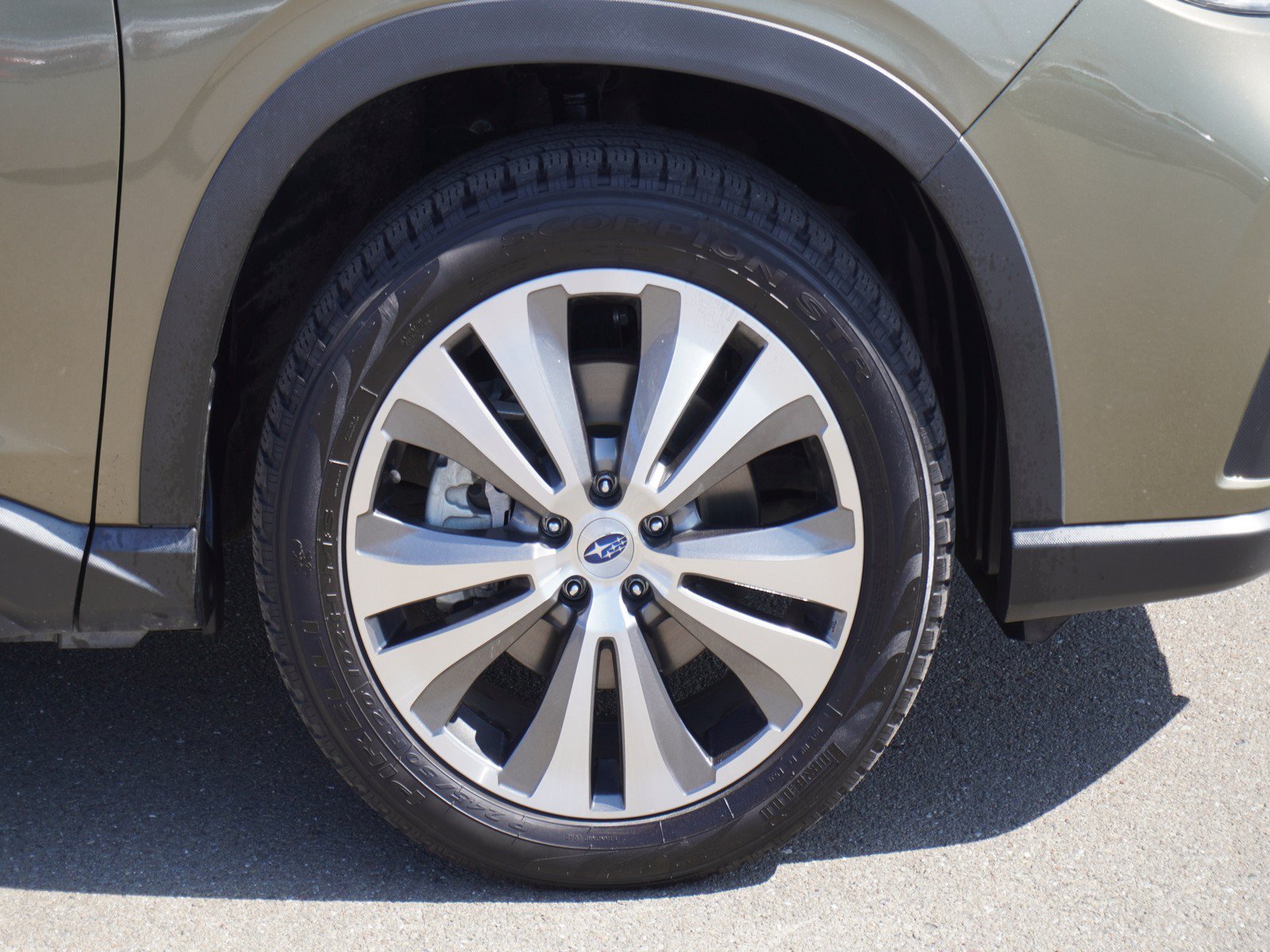 Used 2022 Subaru Ascent Touring AWD/4WD image 5