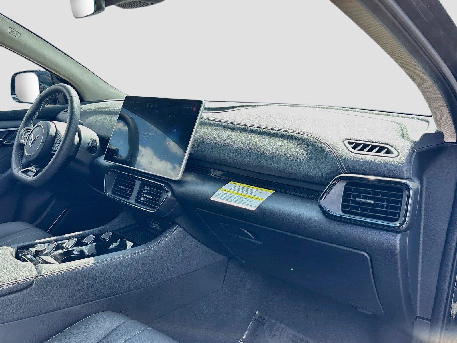 New 2027 VinFast VF 8 Eco AWD/4WD image 28