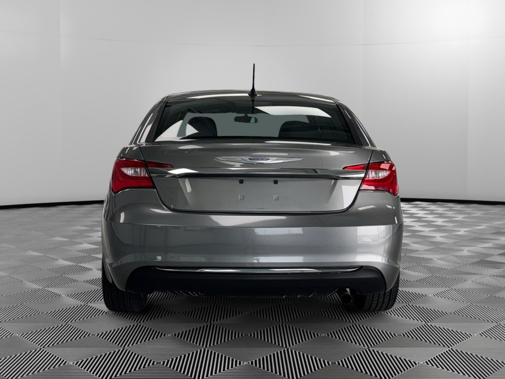 Used 2012 Chrysler 200 LX FWD image 7