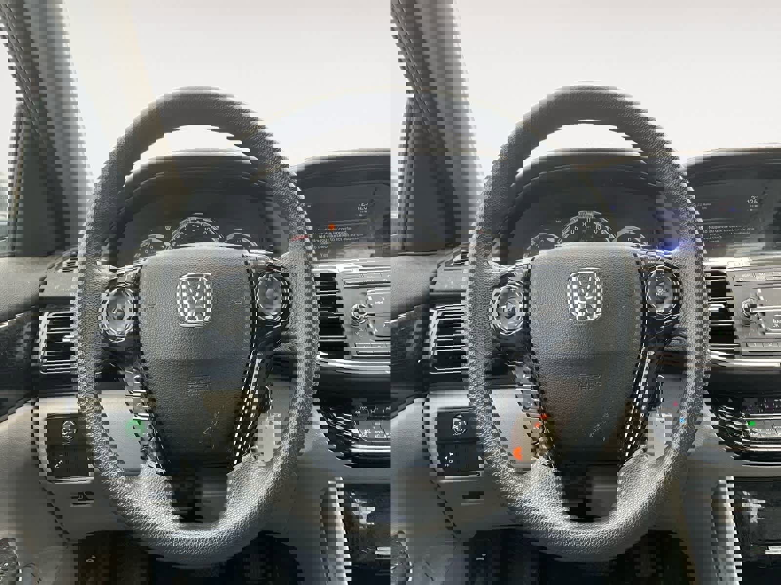 Used 2016 Honda Accord LX image 15