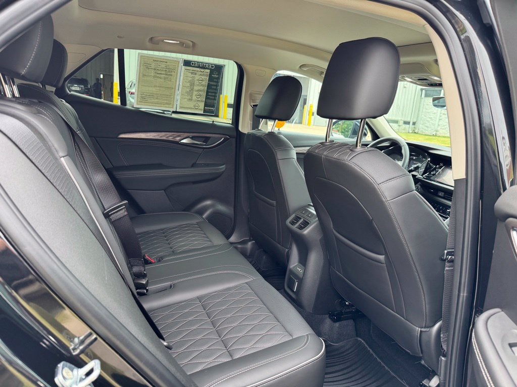 Certified 2023 Buick Envision Avenir AWD/4WD image 32