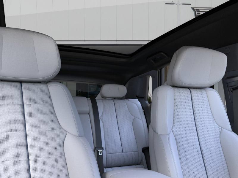 New 2026 Cadillac Lyriq Sport w/ LPO, Floor Liner Package AWD/4WD image 24