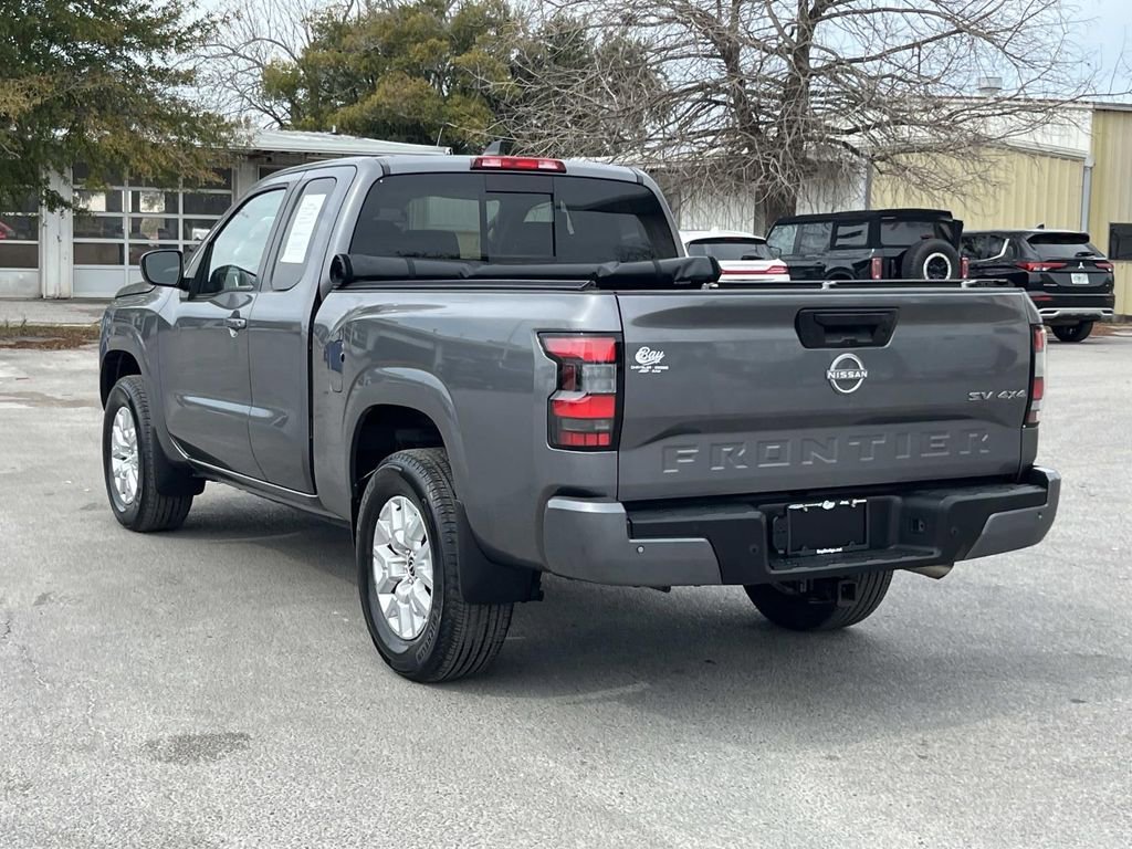 Used 2023 Nissan Frontier SV w/ SV Convenience Package image 3