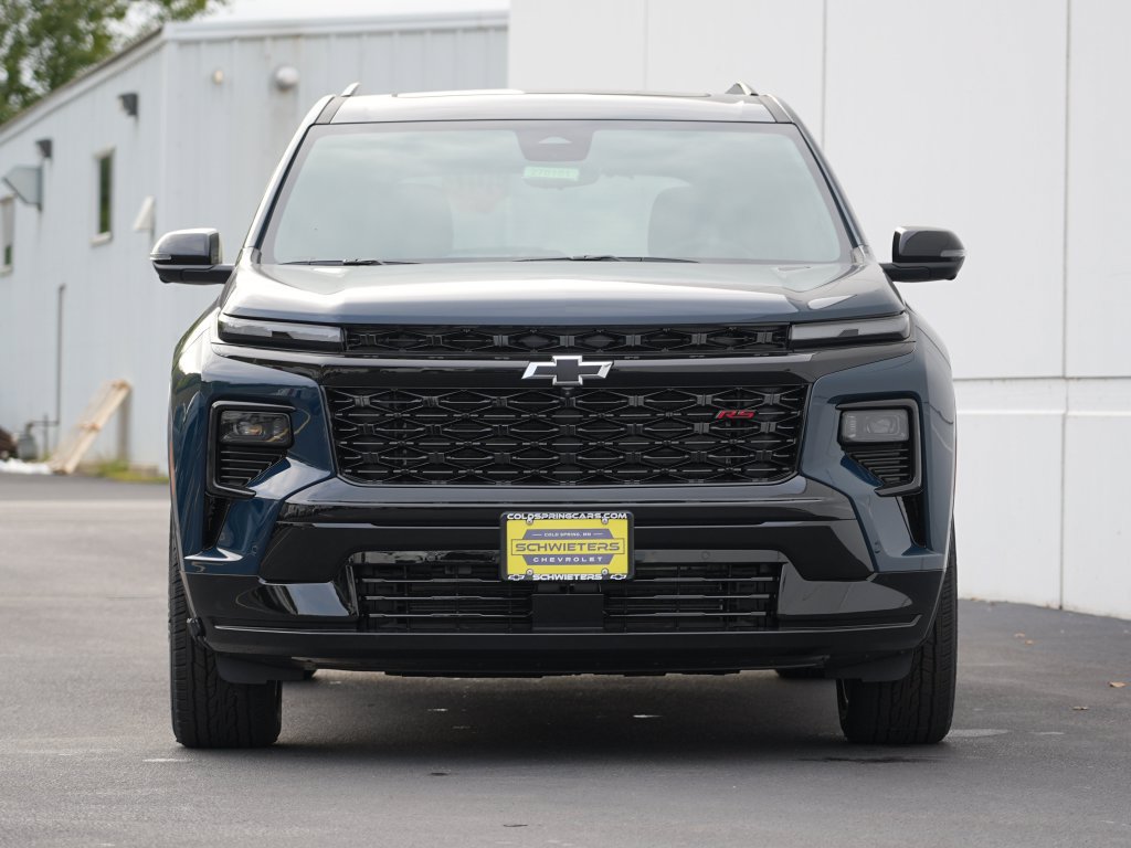 New 2027 Chevrolet Traverse RS w/ LPO, Floor Liner Package AWD/4WD image 6