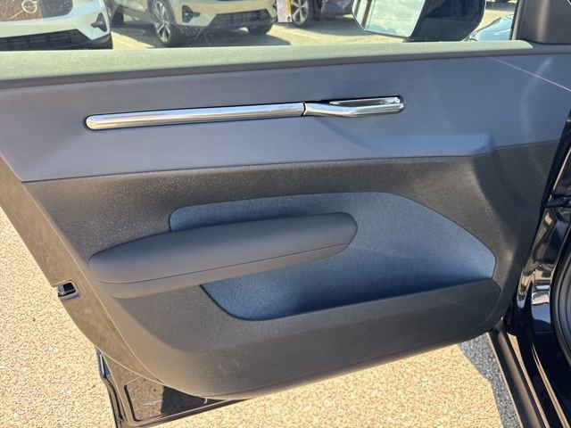 New 2025 Volvo EX30 Plus w/ Protection Package Premier image 12