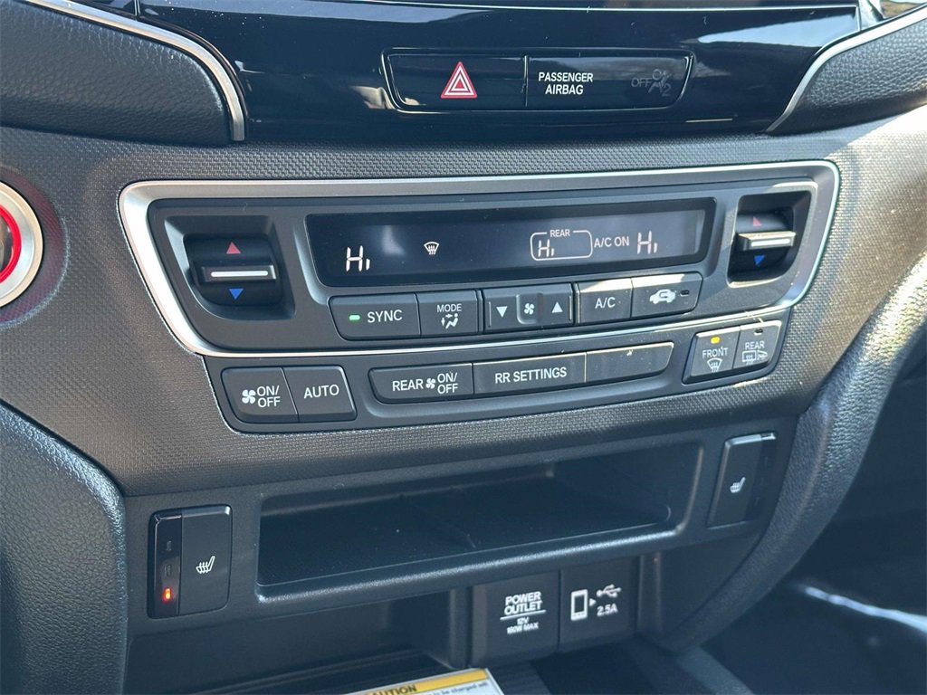 Certified 2023 Honda Passport TrailSport image 28