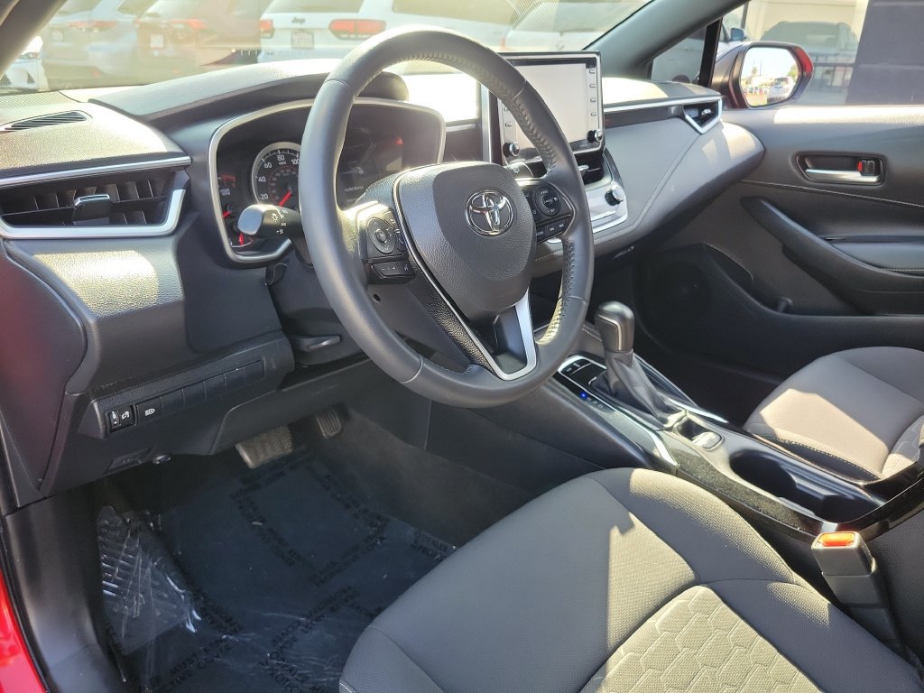 Used 2021 Toyota Corolla SE w/ Carpet Mat Package (TMS) FWD image 18