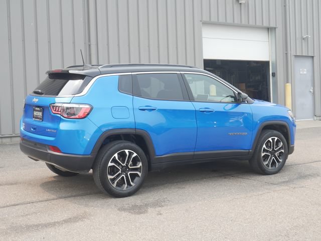 Used 2023 Jeep Compass Limited AWD/4WD image 10