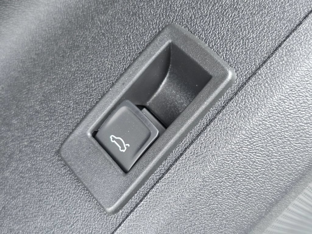 New 2026 Audi SQ5 Premium Plus AWD/4WD image 23