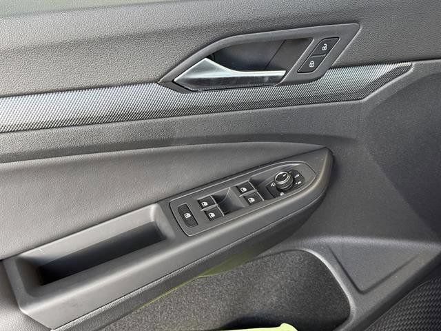New 2025 Volkswagen GTI SE FWD image 22