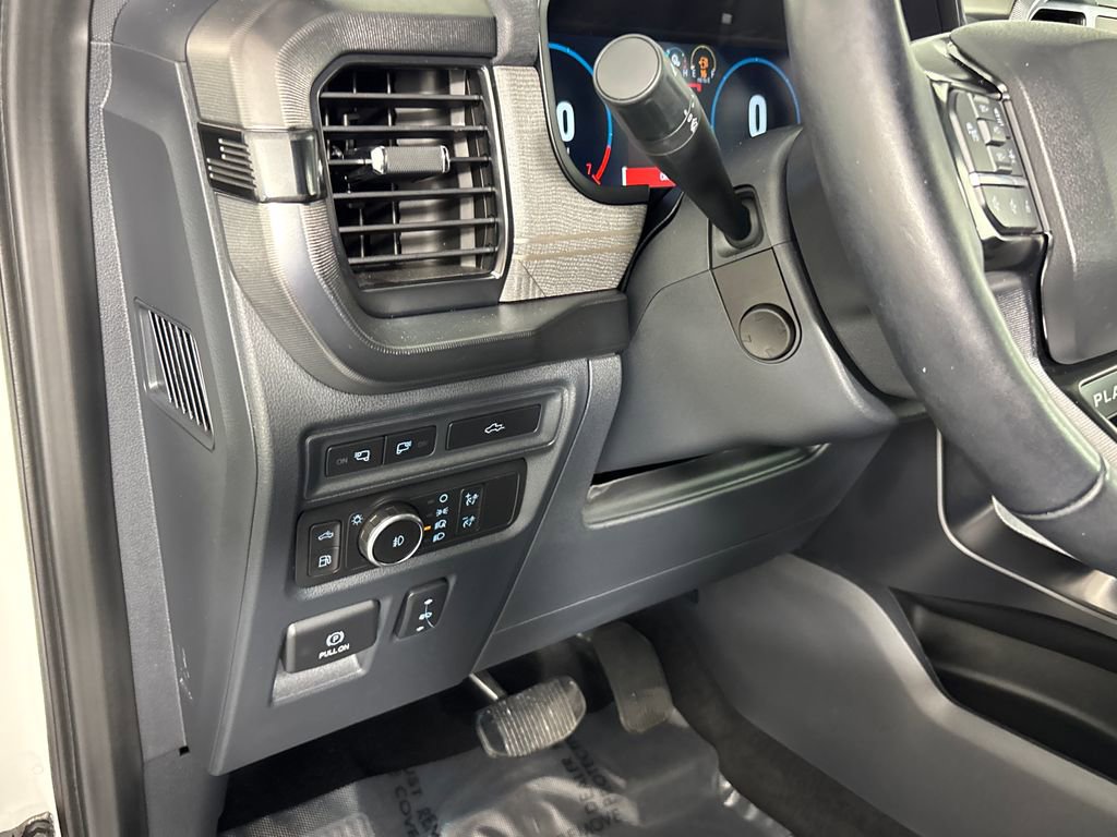 Used 2022 Ford F150 Platinum w/ Equipment Group 701A High image 12