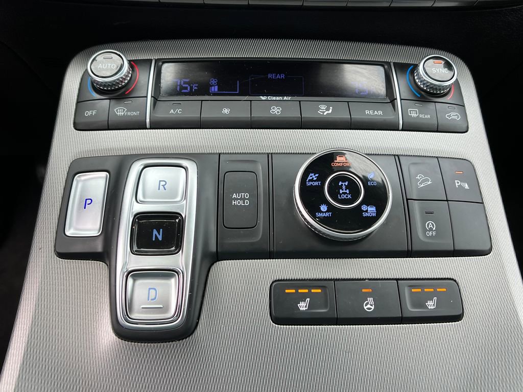 Used 2022 Hyundai Palisade SEL w/ 8P Bench Seat Package image 17