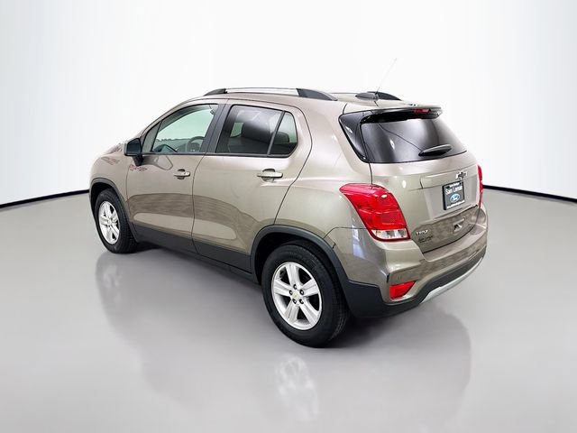 Used 2021 Chevrolet Trax LT w/ Driver Confidence Package image 5