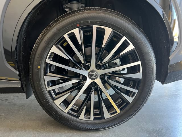 New 2026 Lexus RZ 350e 2WD w/ Technology Package image 12