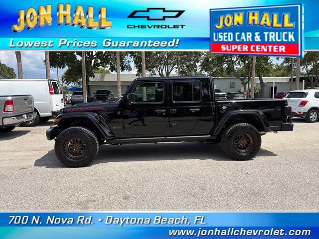 Used 2025 Jeep Gladiator Rubicon w/ Convenience Group AWD/4WD image 4