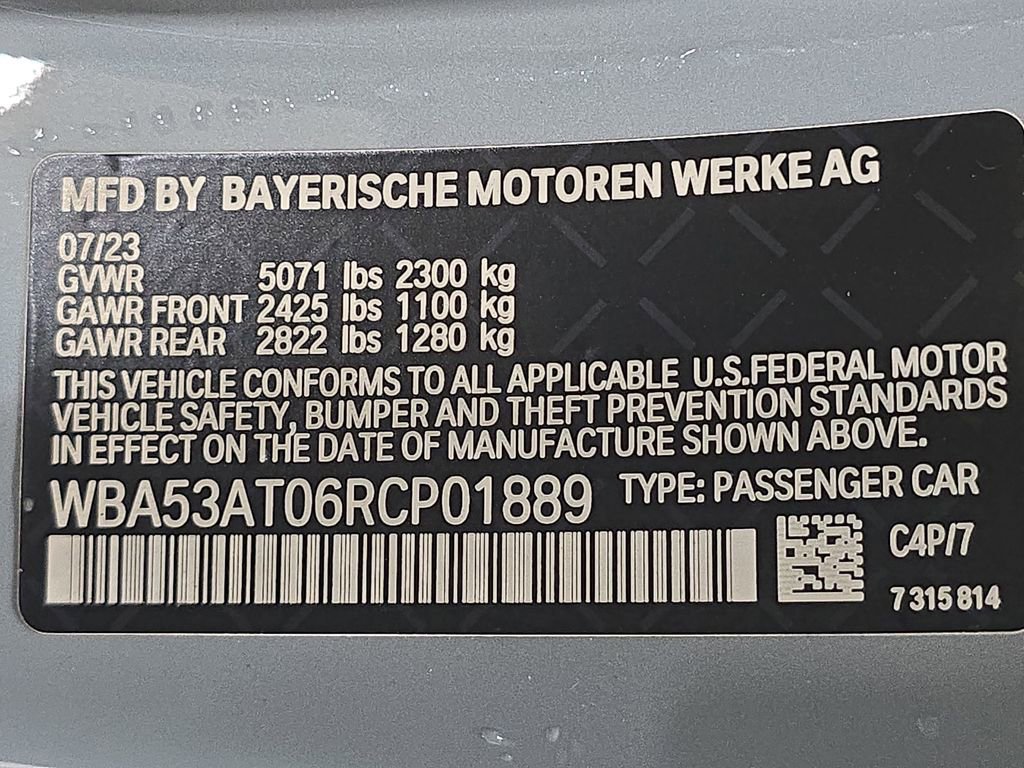 Used 2024 BMW M440i Convertible w/ Premium Package image 26