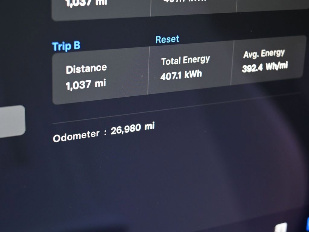 Used 2022 Tesla Model X Plaid image 24