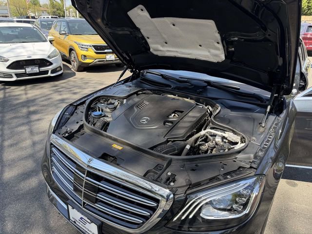 Used 2019 Mercedes-Benz S 560 4MATIC Sedan image 32
