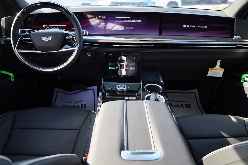 Used 2026 Cadillac Escalade ESV Sport w/ Touring Package image 19