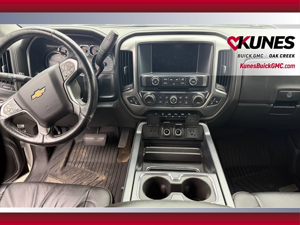 Used 2016 Chevrolet Silverado 1500 LTZ Z71 w/ LTZ Plus Package AWD/4WD image 23