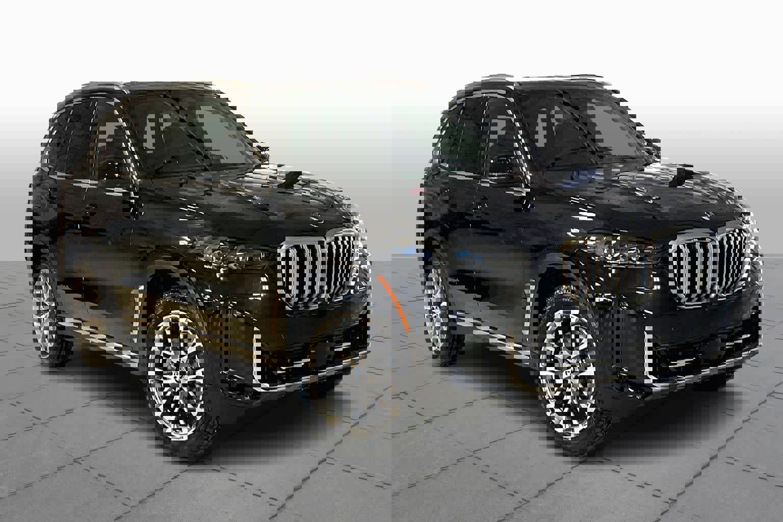New 2026 BMW X5 sDrive40i image 2