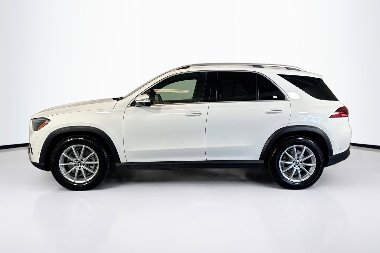 Used 2025 Mercedes-Benz GLE 350 4MATIC image 8