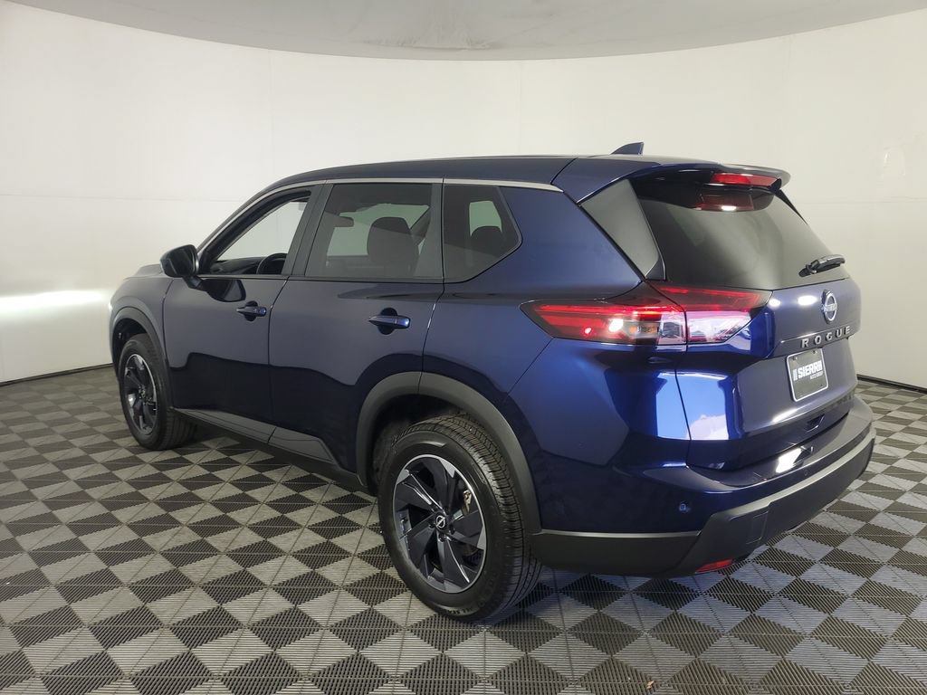 Used 2025 Nissan Rogue SV FWD image 6
