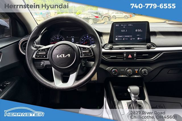 Used 2023 Kia Forte LXS FWD image 6