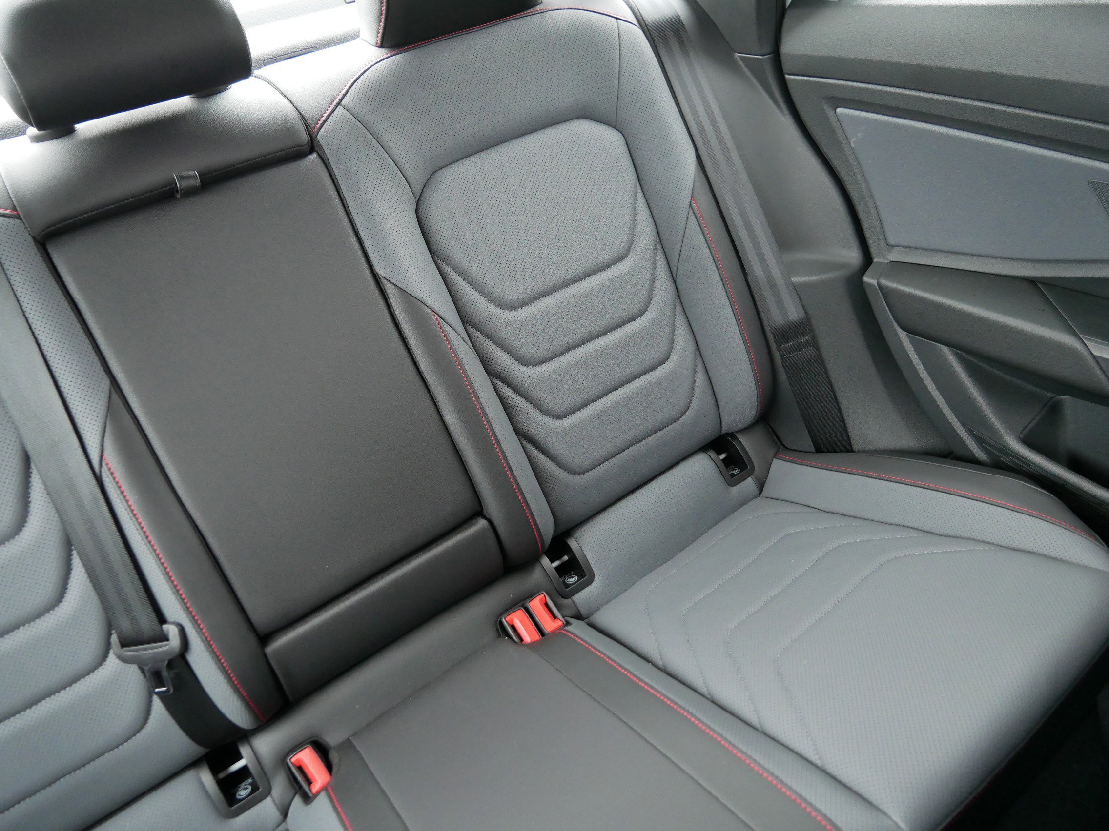 Certified 2025 Volkswagen Jetta GLI Autobahn image 14