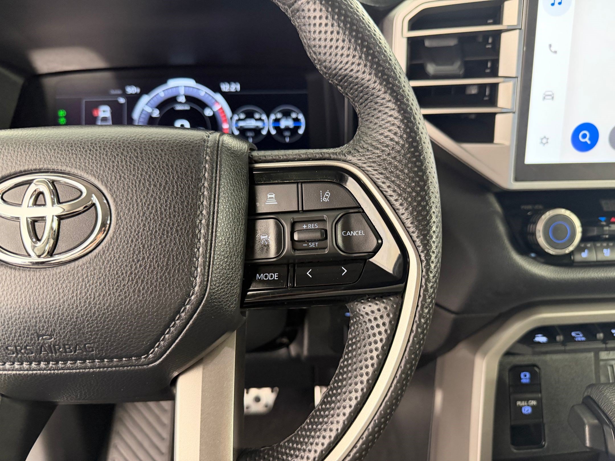 Used 2024 Toyota Tundra Limited w/ TRD Off-Road Package AWD/4WD image 22