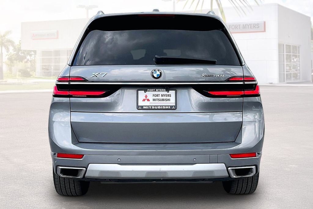 Used 2026 BMW X7 xDrive40i AWD/4WD image 16