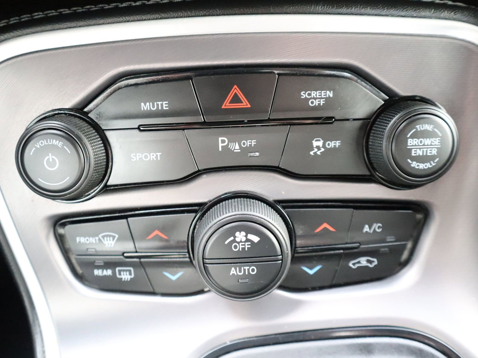Used 2022 Dodge Challenger GT image 44