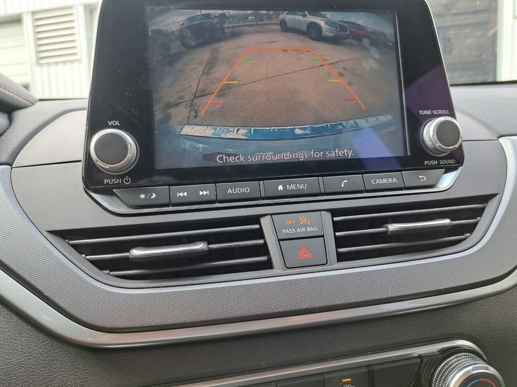 Used 2023 Nissan Altima 2.5 SR image 11