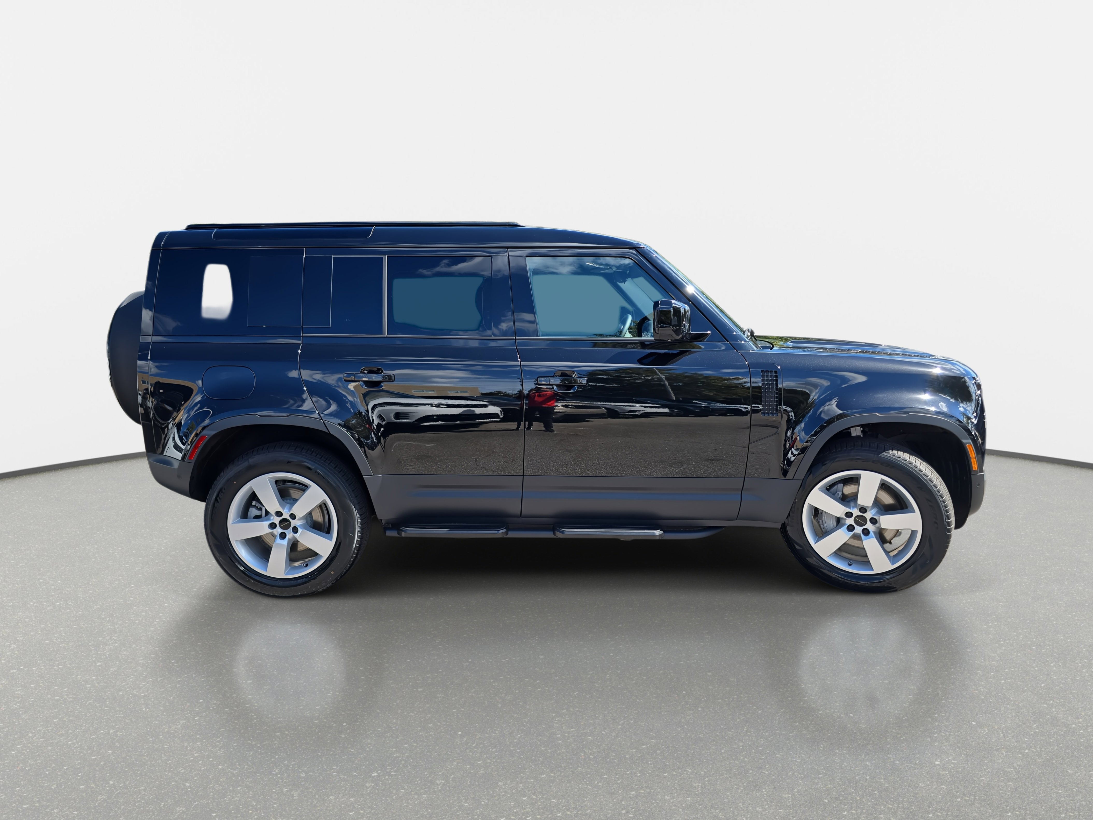 New 2026 Land Rover Defender 110 S image 4