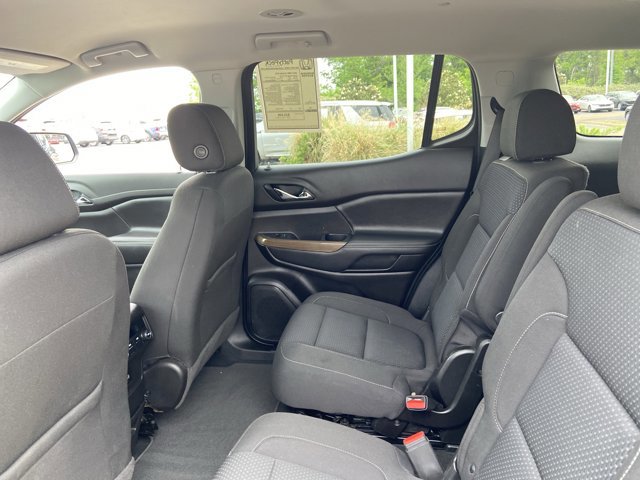 Used 2022 GMC Acadia SLE w/ Elevation Edition image 17