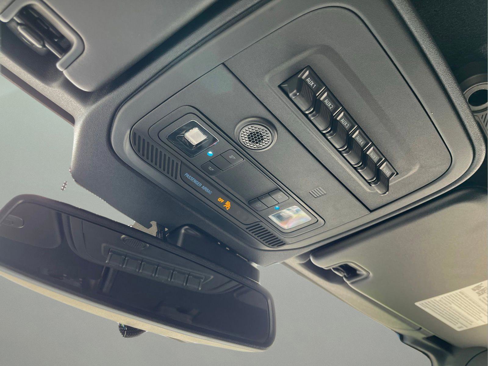 Used 2024 Ford Bronco Wildtrak image 24