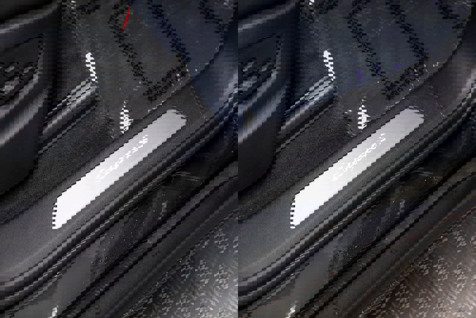 Used 2024 Porsche Cayenne S image 52