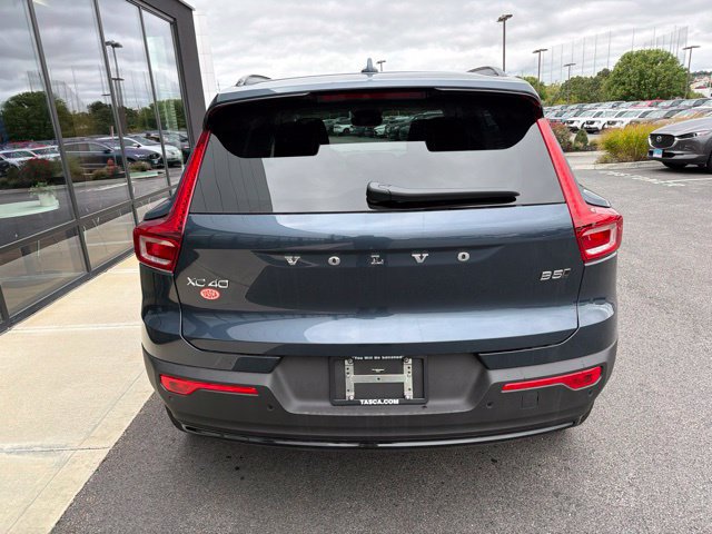 New 2026 Volvo XC40 B5 Ultra w/ Protection Package Premier AWD/4WD image 4