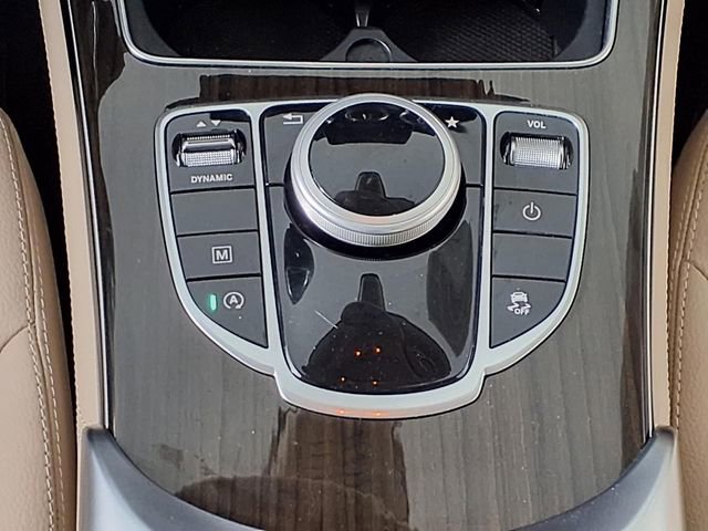 Used 2019 Mercedes-Benz GLC 300 4MATIC image 21