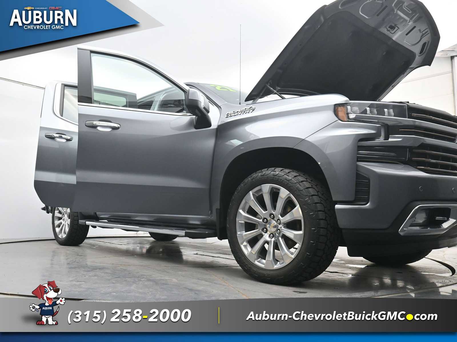 Used 2021 Chevrolet Silverado 1500 High Country w/ Technology Package image 32