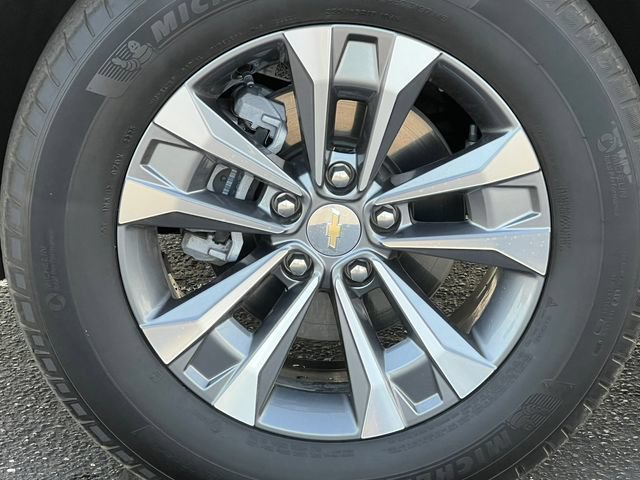 Used 2026 Chevrolet Equinox LT w/ Convenience Package II AWD/4WD image 7